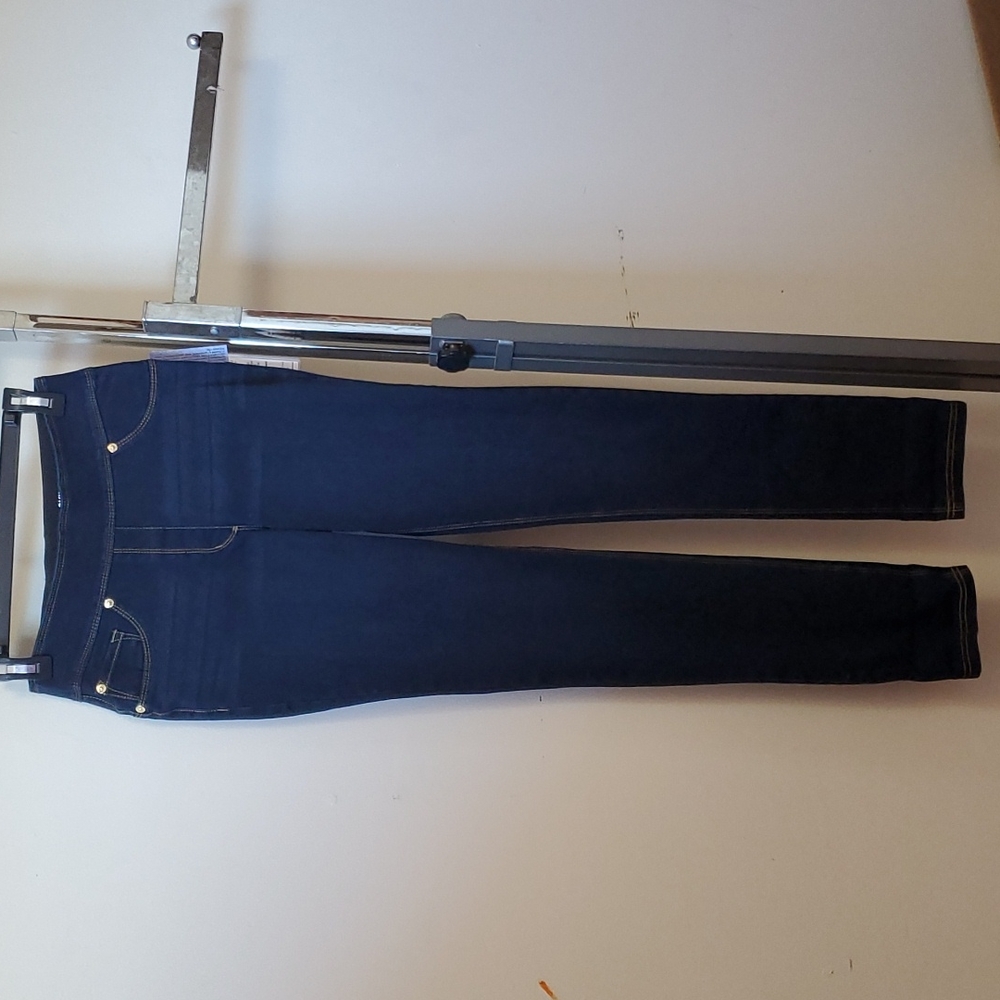 Peter nygard denim slims